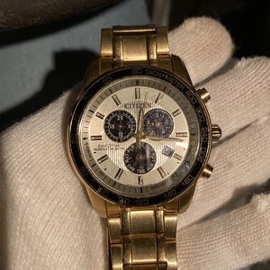 Citizen echo drive Mens gold watch